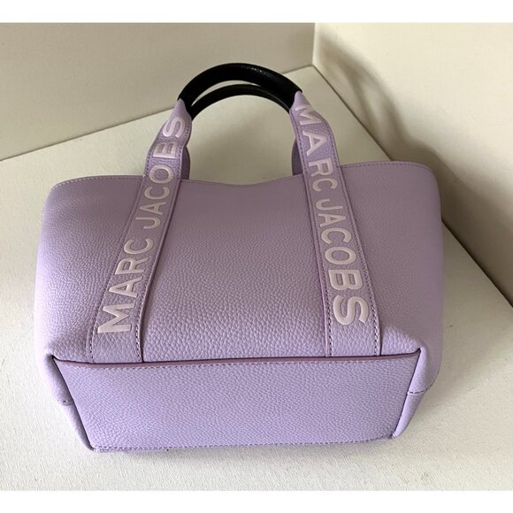 New Marc Jacobs Pebble Leather Tote Wisteria with Black Accents - Picture 6 of 6